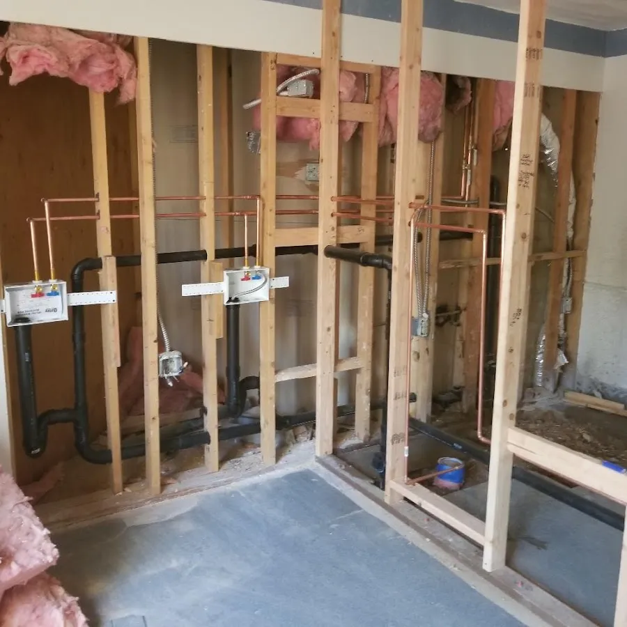 Copper pipe rough-in and plumbing installation in Umatilla
